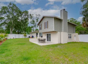 Peaceful Corner Home - Spacious 2 Story Games Room - Image 5