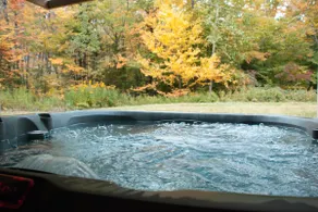 Large Updated Mt Snow Villa Jacuzzi/Hot Tub/GameRm - Image 4
