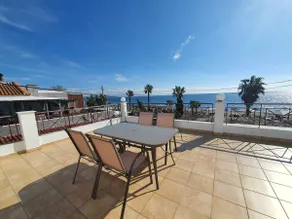 Waterfront apartment, Marathon beach - Image 2