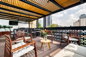 20 Guest Full Condo: 10BR/10BA w/private Rooftop. - Image 2