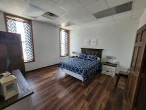 2 bed 2 bath upstairs unit Downtown Mooresville - Image 4