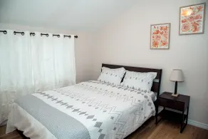 Cozy 3 Bedroom with Pool Table - 5 Min to falls - Image 2