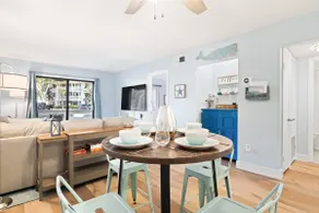 Fully Renovated, First Floor Villa \"Just Beachy\" - Image 5