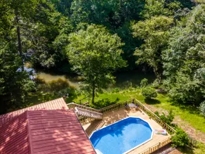 Creek-side Cottage, Pool, in heart of wine country - Image 2