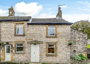 Stylish Retreat in Heart of The Peak District - Image 2