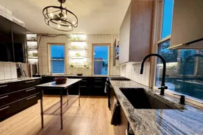 Victorian charm 2Bed in the Armory District - Image 4