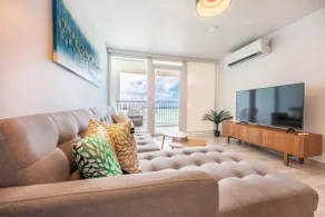 Lux Ocean Front 14th Floor 1BR ON BEACH w/Parking - Image 3