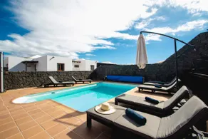 Beautiful 6 bedroom Villa Vista Rey close to Beach & Playa Blanca -Amazing Views - Image 4