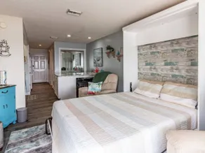 La Playa Esmeralda - Panoramic Sunset Views - Image 4