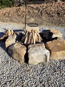 The Cabin- private,cozy, firepit, hammock, pacman - Image 2