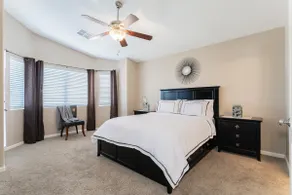 Twin Palms Three Bedroom Henderson Retreat w/Pool - Image 4