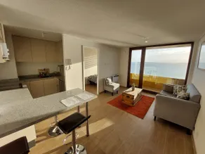 Apartment with beautiful ocean and city views - Image 2