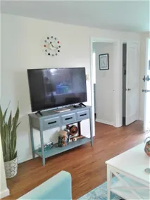 Alki beach 2BR AC breakfast WD HS-WIFI queen bds - Image 3