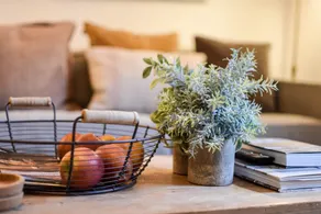 The Malthouse - Naturally styled central apartment - Image 2