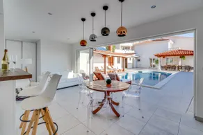 NEW! Seaview Villa MaToLi with heated 50sqm pool and 4 bedrooms, close to Split - Image 5