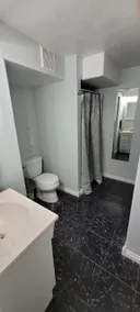 Peaceful guest suite bordering wildlife refuge - Image 5