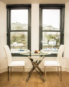 Harbour View Apartment - Image 5