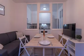 White Suites By AltonSmith Proche Paris et Disney - Image 2