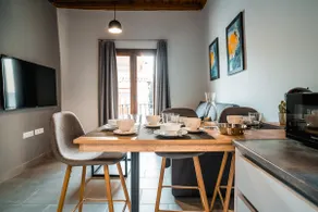 Ibericabeds Albaicín (2 Bedrooms + Sofa Bed) - Image 5