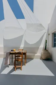 The Blue Door Oia villa by Spitia - Image 4