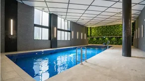 Mascot 1BR With Pool | 2 Mins Walk To Station - Image 4