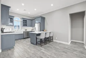 Live Beautifully! Amazing 3 Bed Ranch Property! - Image 5