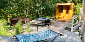 Luxurious Spa Suite with Jacuzzi, Outdoor Sauna, Plunge Pool and Steam-bath - Image 3