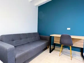 Fast WiFi, A/C, 1 Min Lleras Park Poblado, No Fees. - Image 5