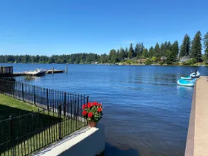 The Lake Cottage at Camp Midles - Image 2