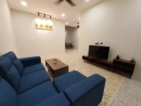 Warm, Cozy home+close to Pesta/ Muar Town home - Image 4