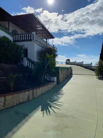 Luxury Villa -Jacuzzi, Heated Pool, Stunning Views - Image 5