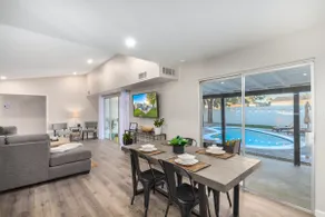⭐️HEATED POOL⭐️ Mins to Westgate District & Stadiums - Image 3