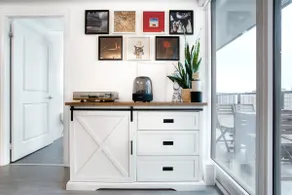 Spacious Corner Suite With a Stunning City VIEW! - Image 5