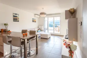 Calm, panoramic Sea View/ Terrace, Parking & AC - Image 2