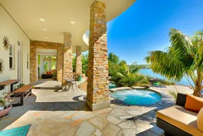 Villa Bahia Your Waterfront Private Beach Retreat in Beautiful Carlsbad - Image 2