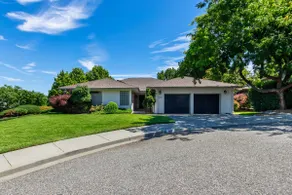 Best Of Tri-Cities! Hot Tub • View • 3Br • 2,043sf - Image 4