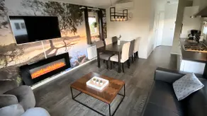 Cottage with central heating, TV, air conditioning, swimming pool, restaurant - Image 2