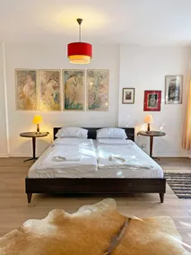 Artistic, Central, Comfortable! - Image 2