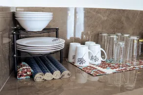 NICE APARTMENT. Well located - Kitchenette, TV and WiFi. - Image 5
