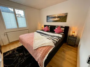 Central apartment with beautiful mountain views. - Image 3