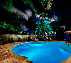 Beautiful 3 bedroom home 1.5 mile from the beach - Image 3