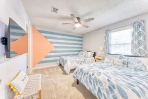 Heated Saltwater Pool + Game Room - Image 4