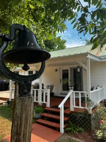 Country Home Close to Town-The Parker House - Image 5