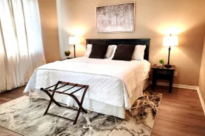 4BR•2 King Beds•Long-Term Insurance Stay-Book Now! - Image 2