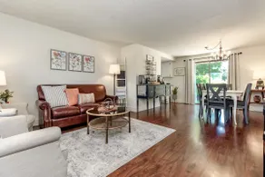 Walkable to Restaurants, Fire Pit & Coffee Bar - Image 2