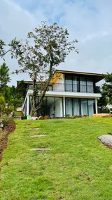 Pine Villa - Image 2