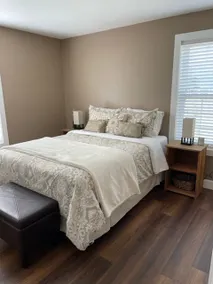 Lovely 2- bedroom private guest house - Image 4