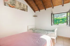 house in a green and quiet setting - Image 3