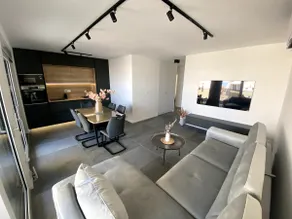 Marina Bay - Exclusive Apartment with Private Pool and Adriatic Sea View - Image 2