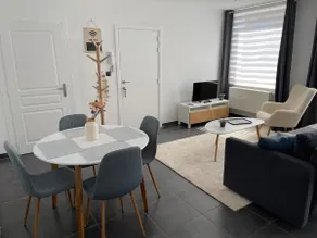 Renovated 70 m2 apartment with large terrace - Image 2